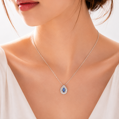 Collier Karla